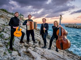 © René van der Voorden